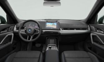 BMW iX1 esikatselu 2