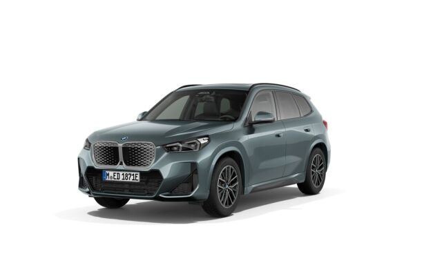 BMW iX1