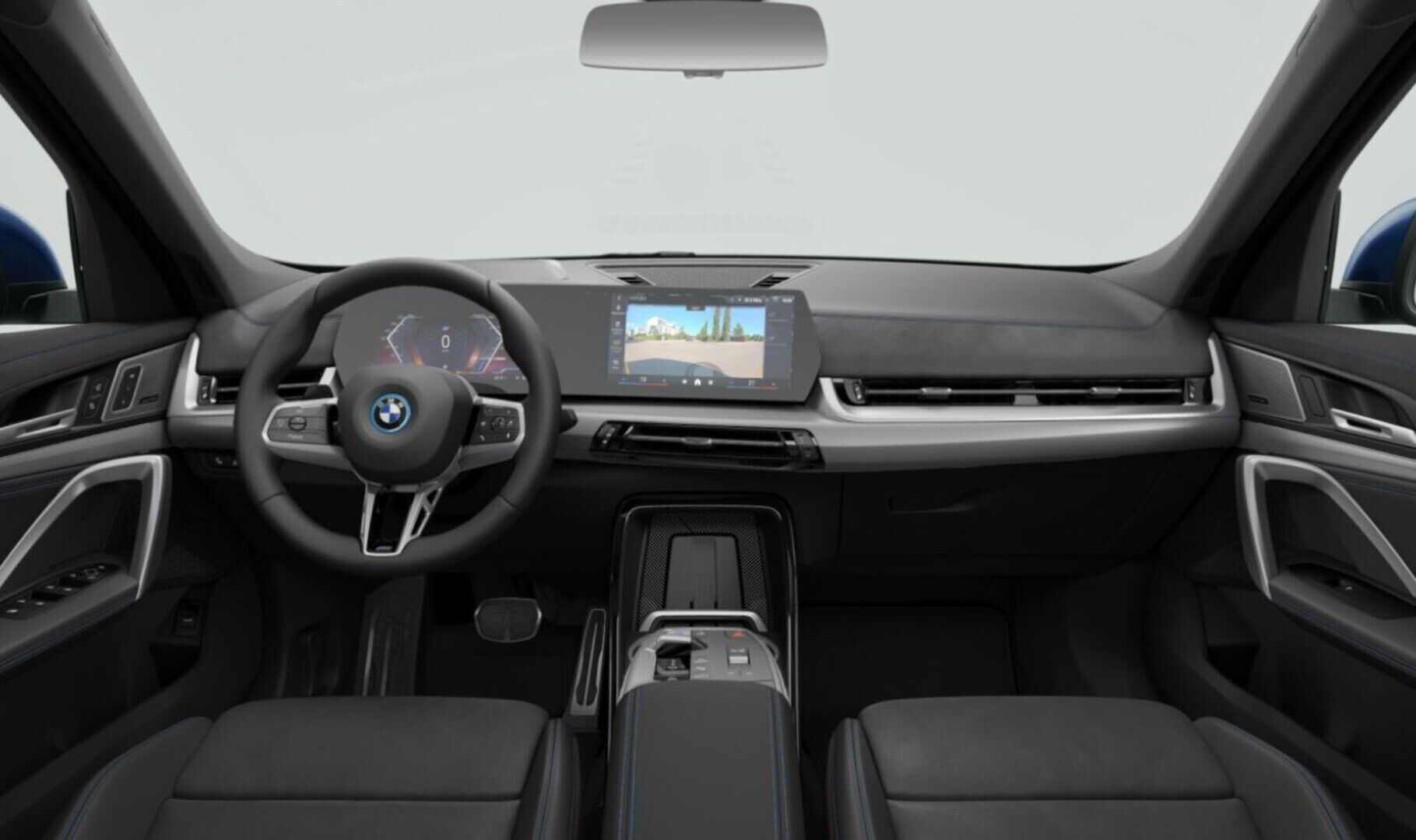 BMW iX1 iso kuva 2