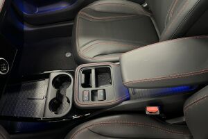 Ford Mustang Mach-E esikatselu 18