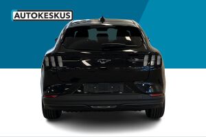 Ford Mustang Mach-E esikatselu 4