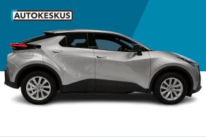 Toyota C-HR esikatselu 3