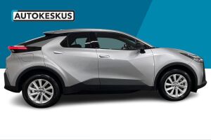 Toyota C-HR esikatselu 3