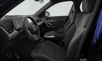 BMW iX1 esikatselu 2