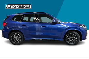 BMW iX1 esikatselu 14