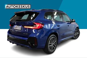 BMW iX1 esikatselu 15