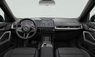 BMW iX1 esikatselu 3