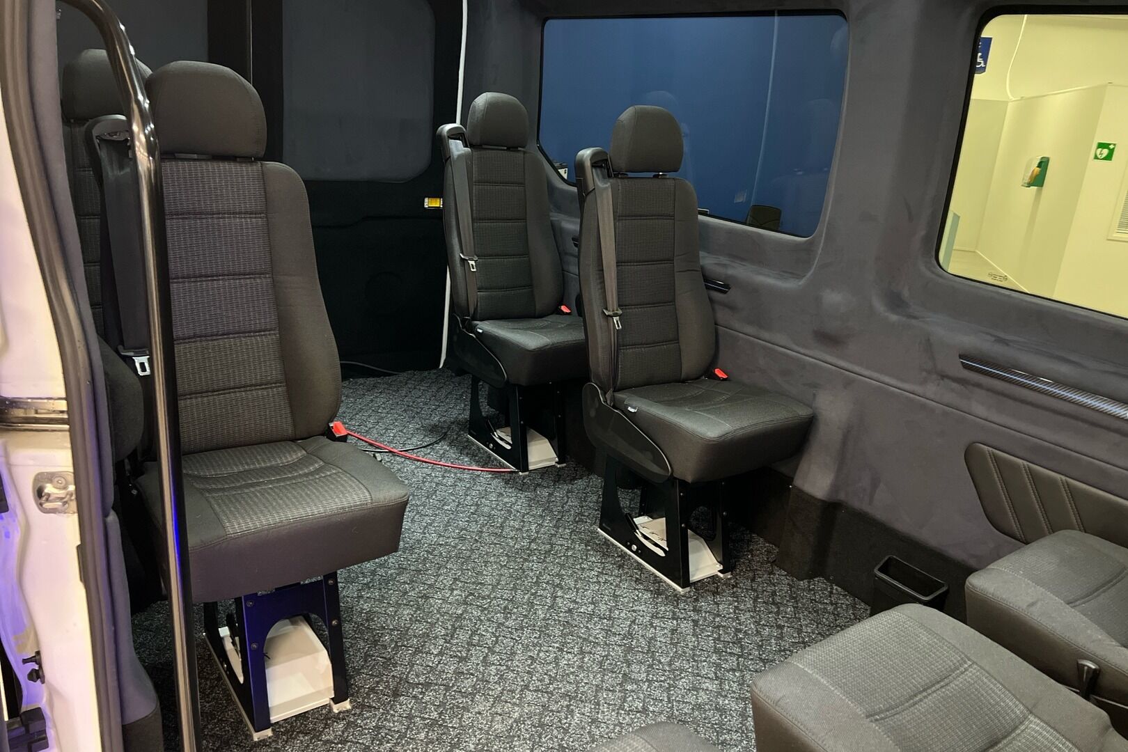 Ford Transit iso kuva 22