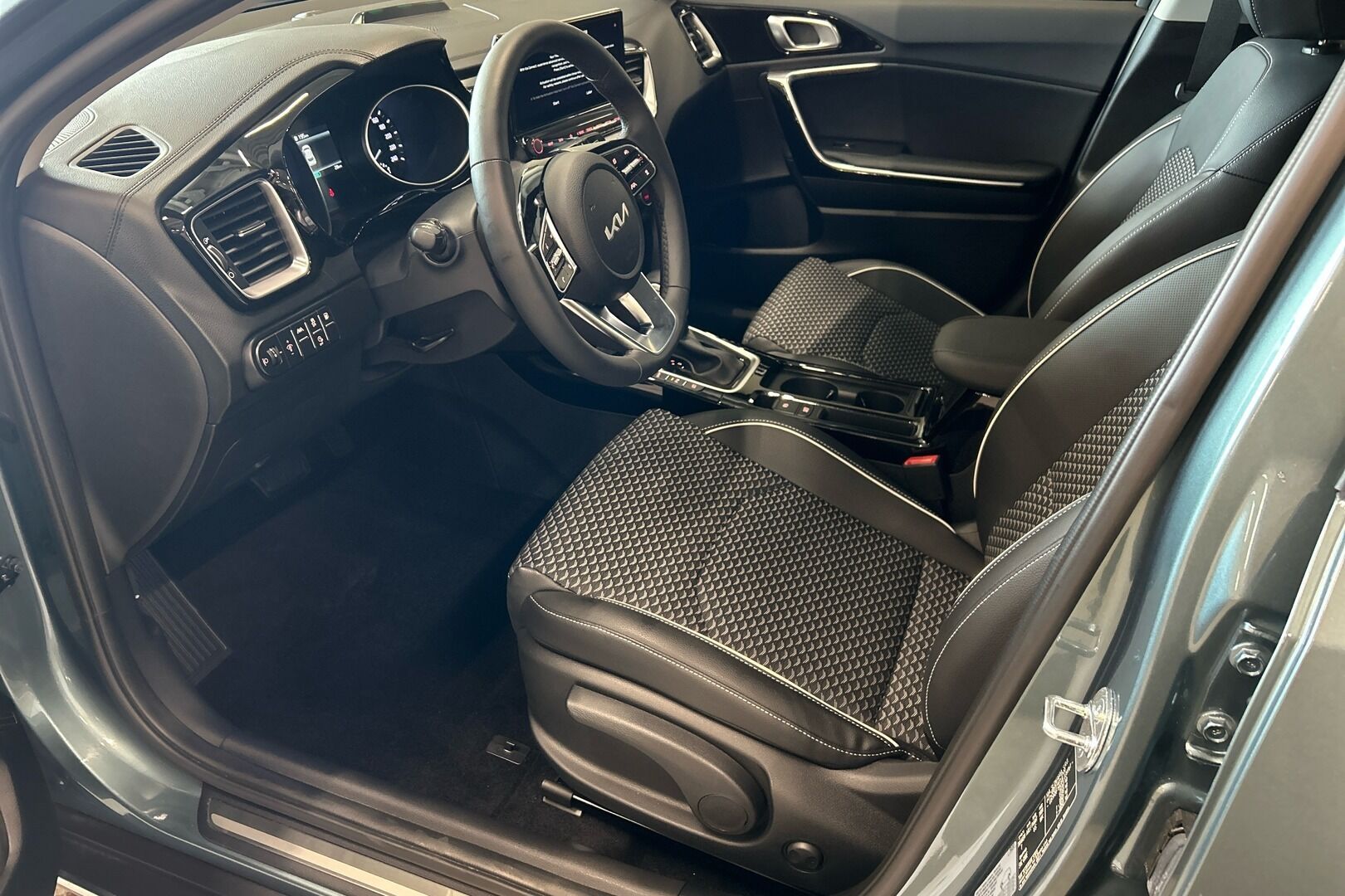 Kia XCeed iso kuva 7