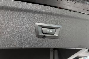 BMW iX esikatselu 22