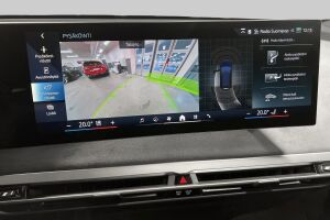 BMW iX esikatselu 17