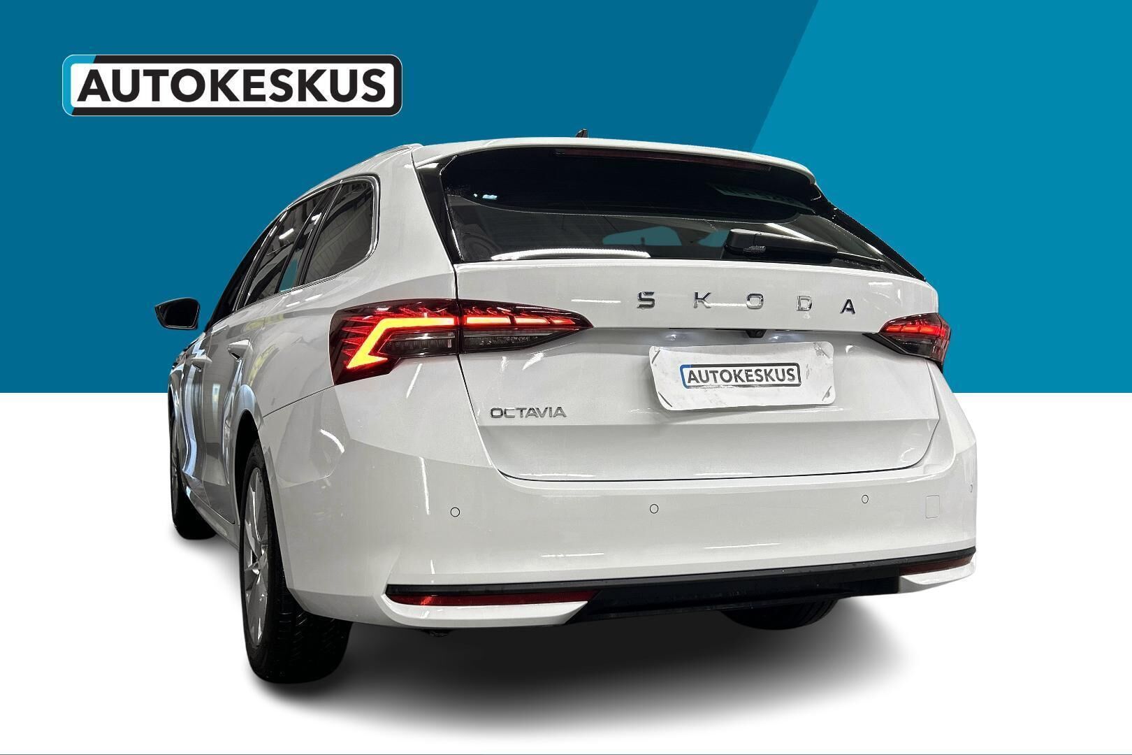 Skoda OCTAVIA COMBI iso kuva 6