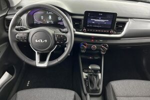 Kia Stonic esikatselu 14