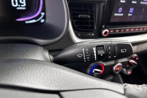 Kia Stonic esikatselu 26