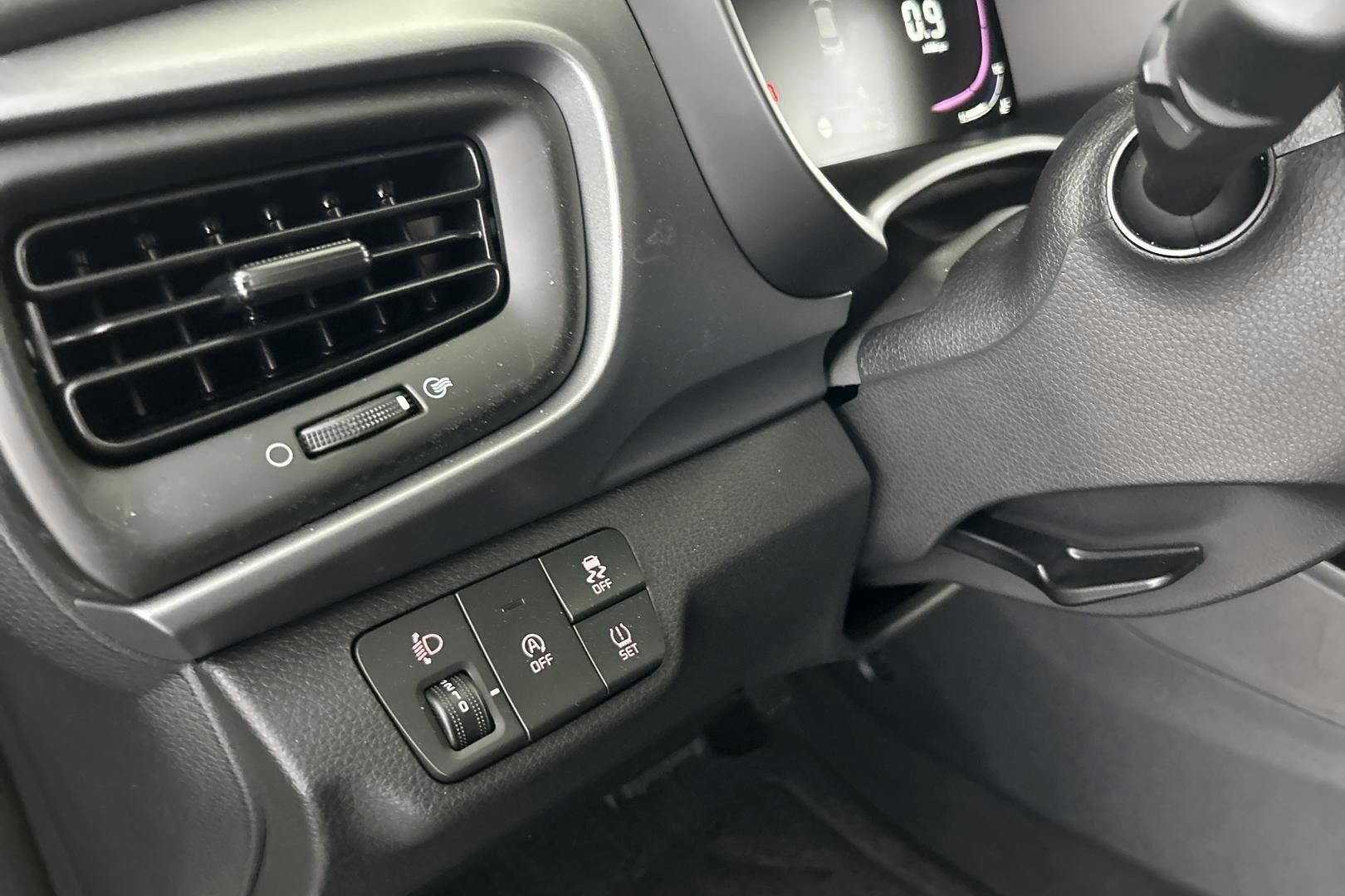 Kia Stonic iso kuva 27