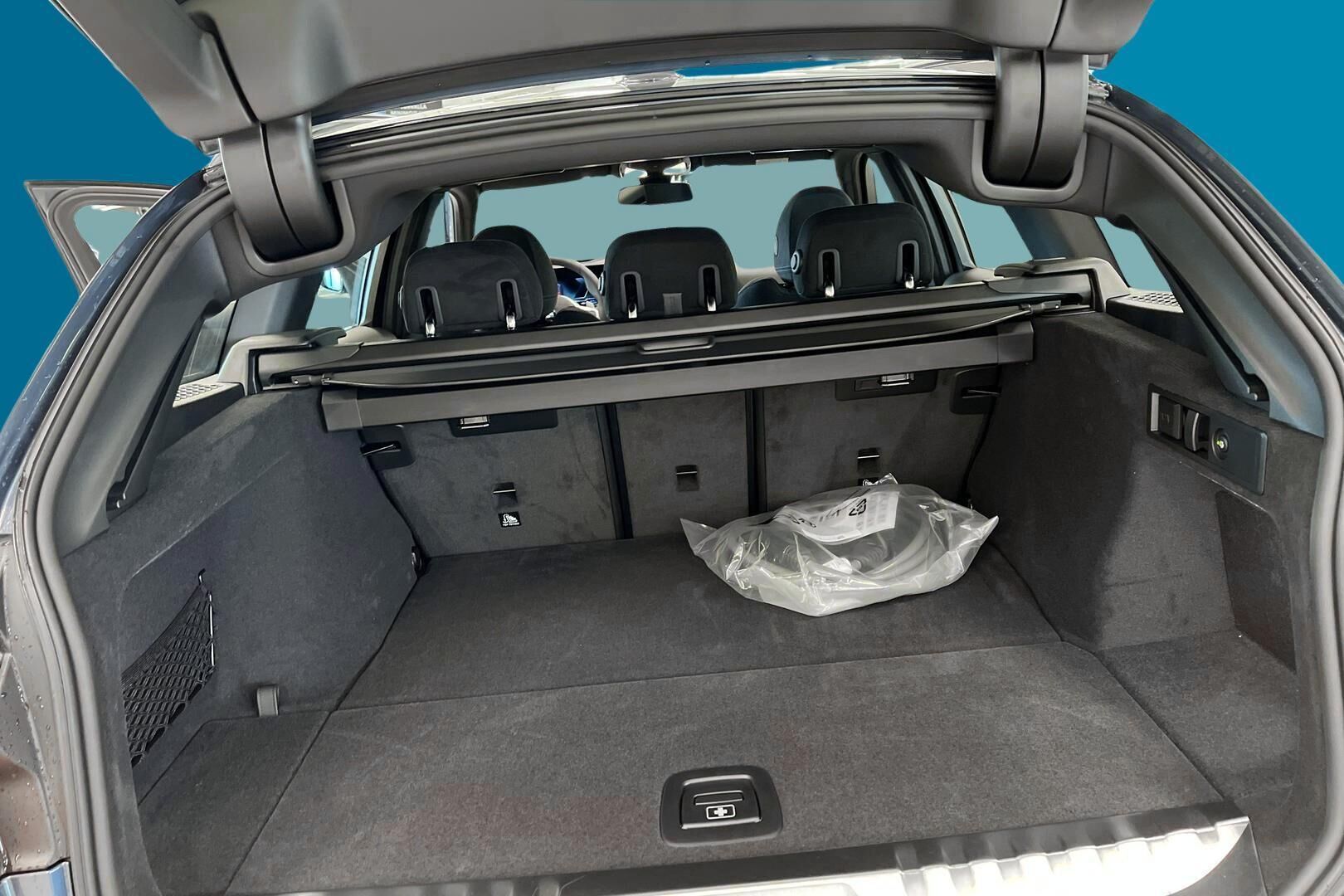 BMW 3-sarja iso kuva 11
