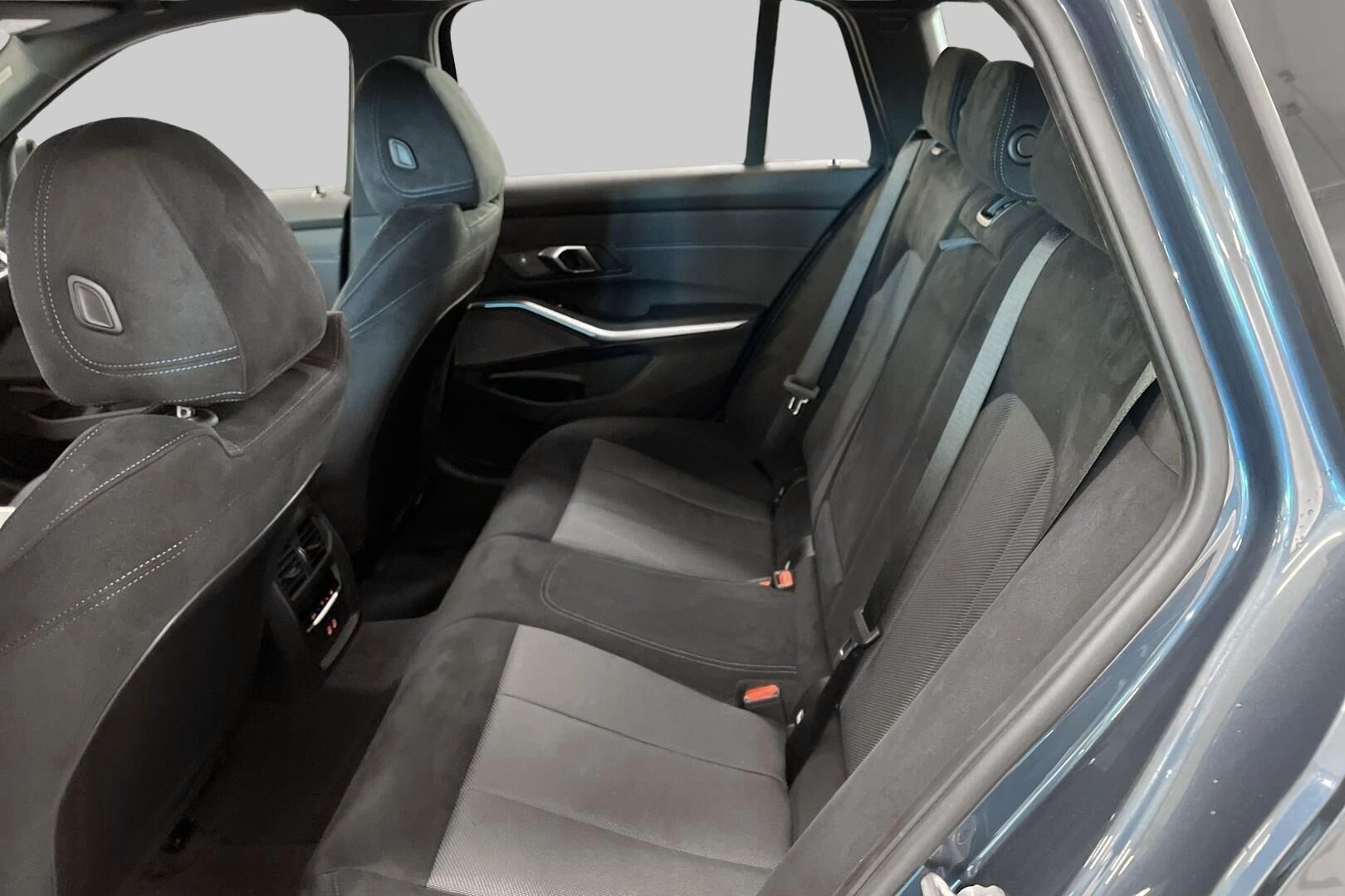 BMW 3-sarja iso kuva 9