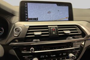 BMW X3 esikatselu 30