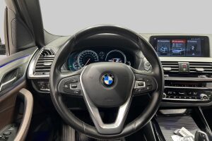 BMW X3 esikatselu 30