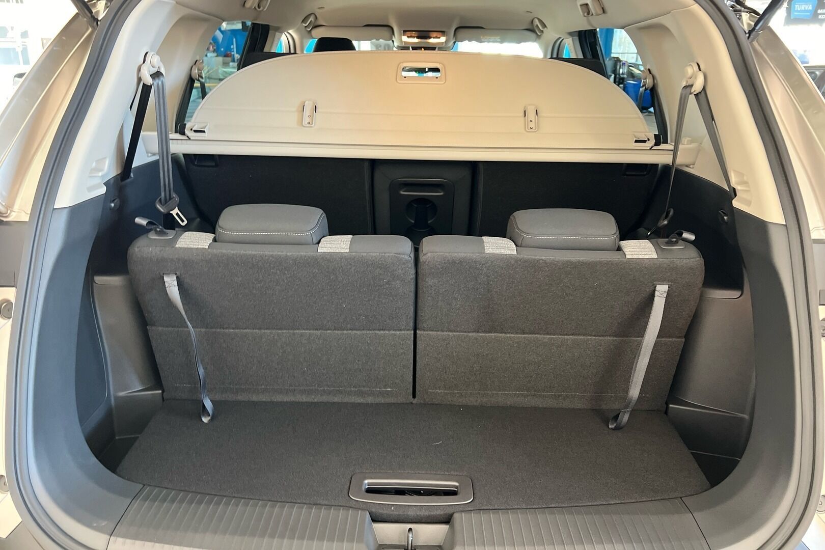 Nissan X-Trail iso kuva 9