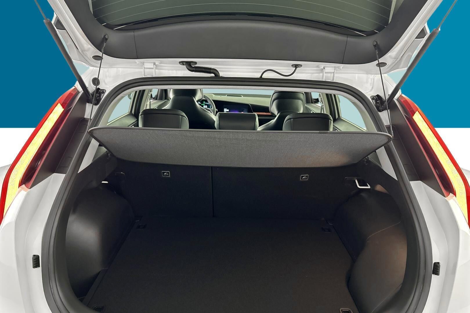 Kia Niro iso kuva 11