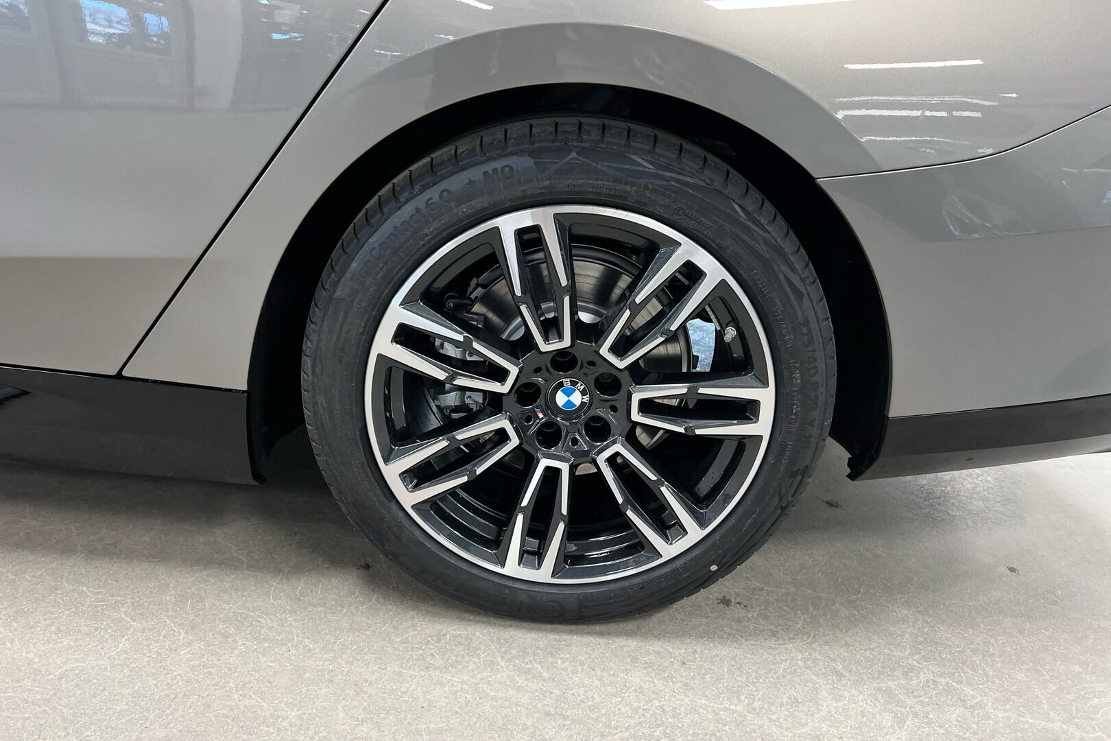 BMW 5-sarja iso kuva 10