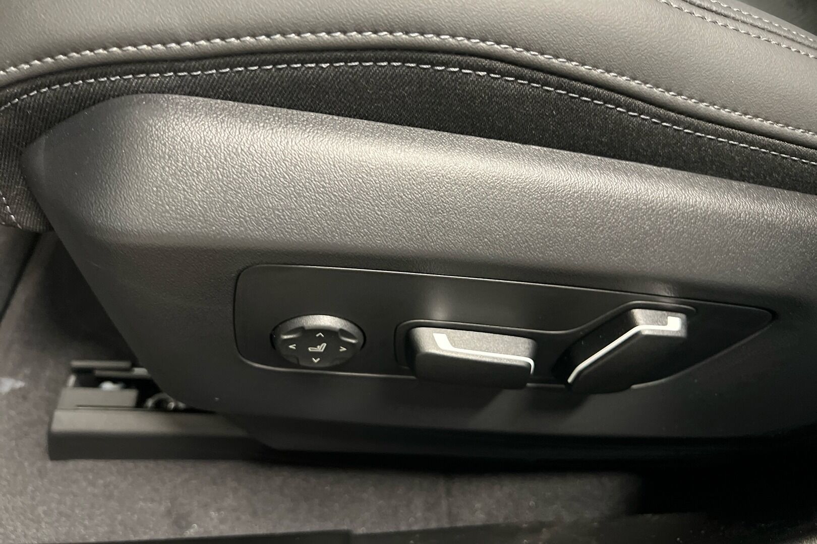 BMW 5-sarja iso kuva 14