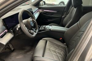 BMW 5-sarja esikatselu 7