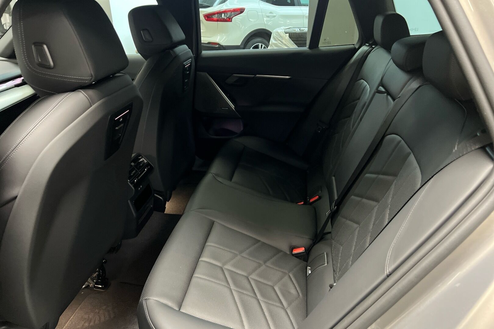 BMW 5-sarja iso kuva 8