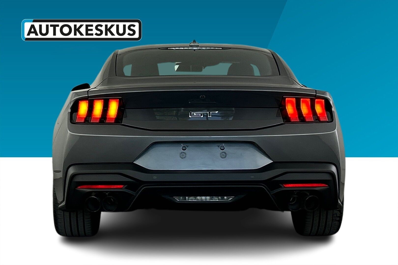 Ford Mustang iso kuva 2