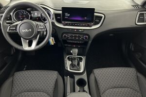 Kia Ceed esikatselu 13