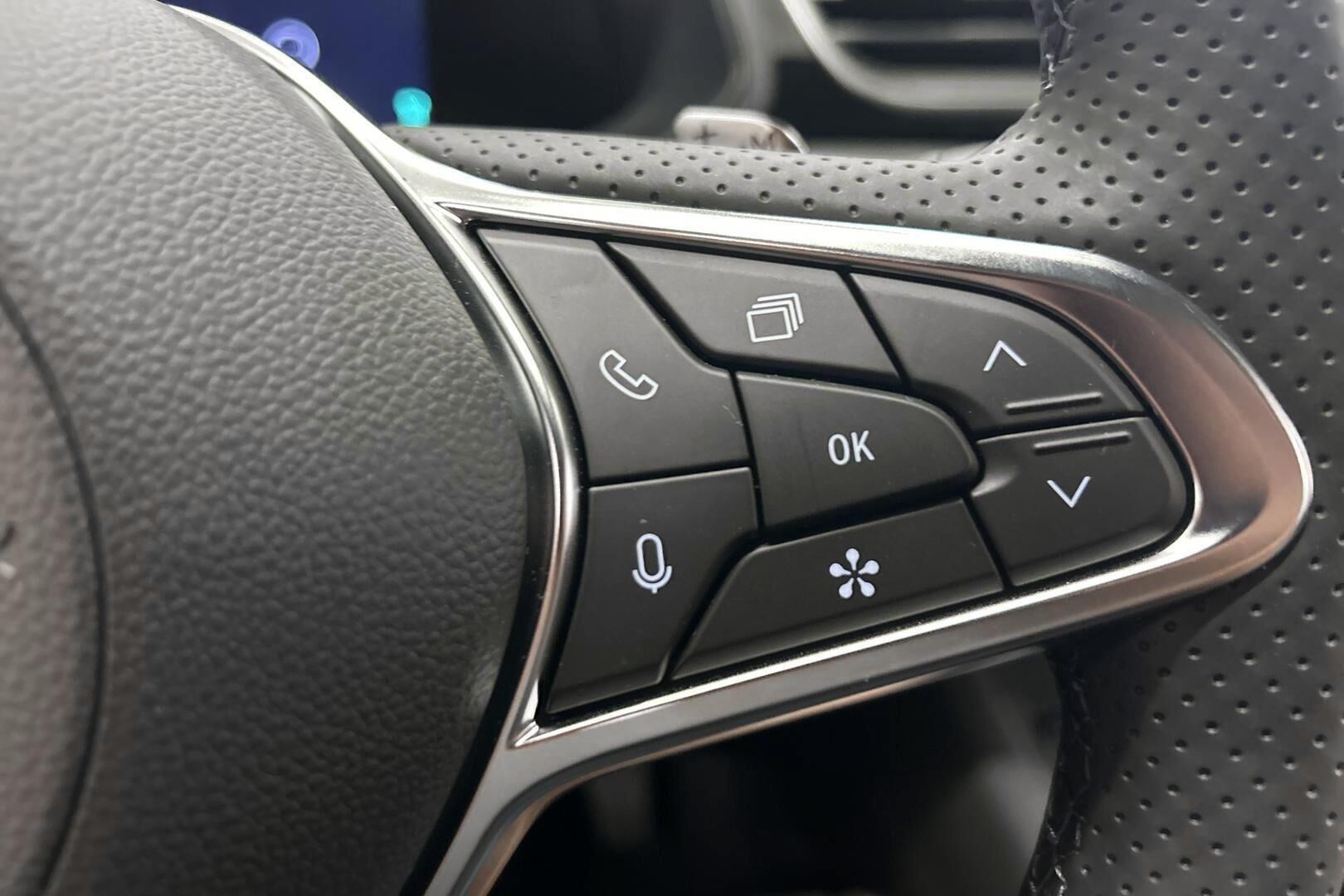 Mitsubishi ASX iso kuva 15