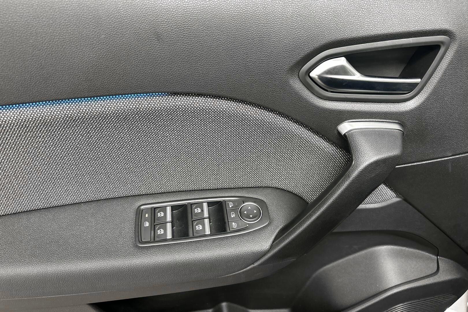 Mitsubishi ASX iso kuva 21