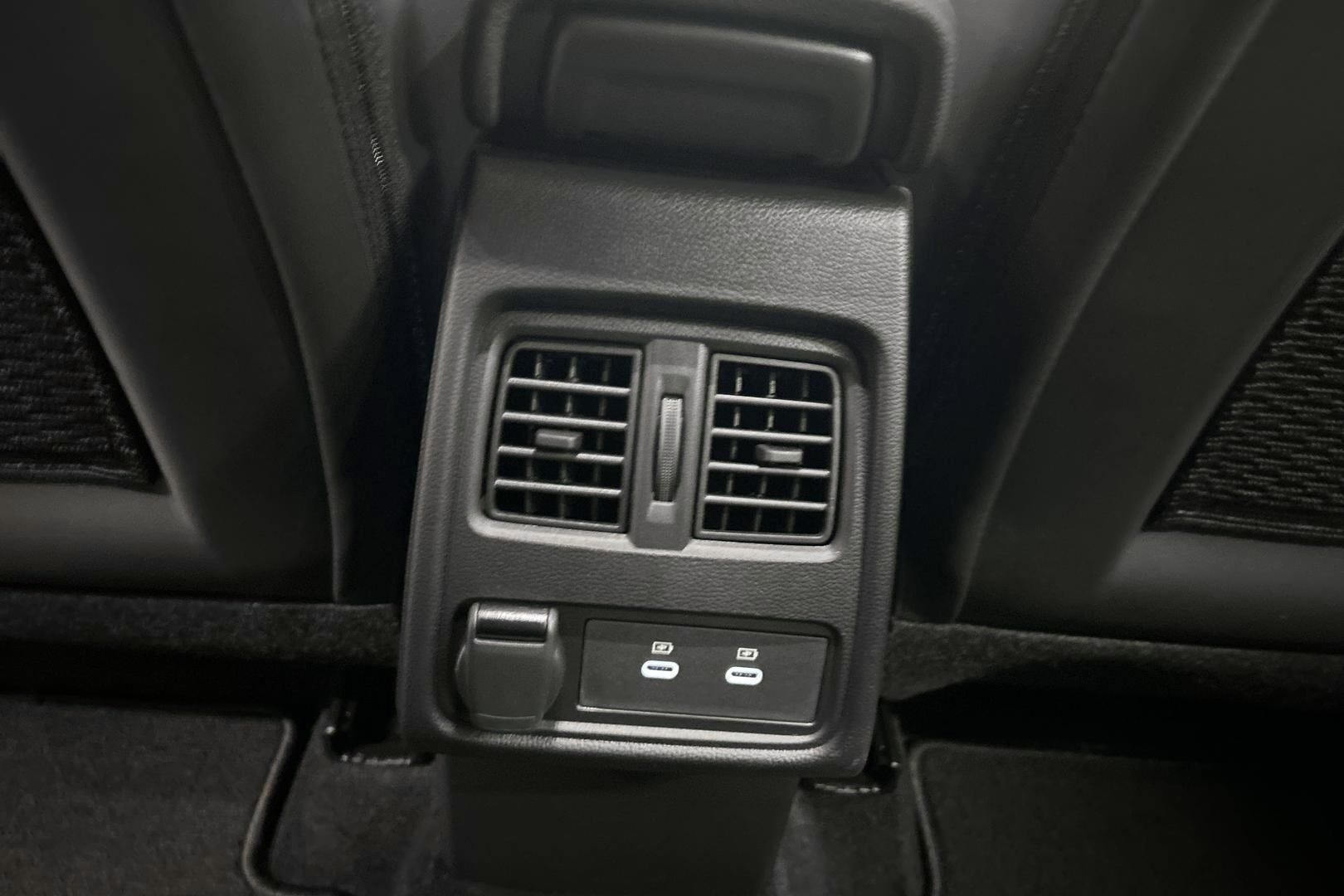 Mitsubishi ASX iso kuva 22