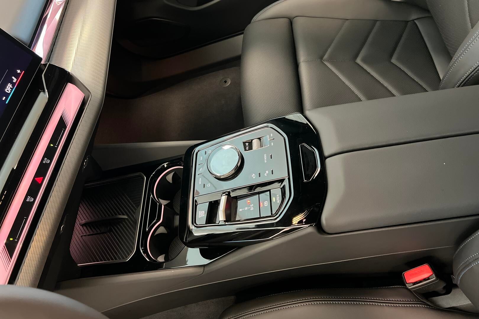 BMW 5-sarja iso kuva 15