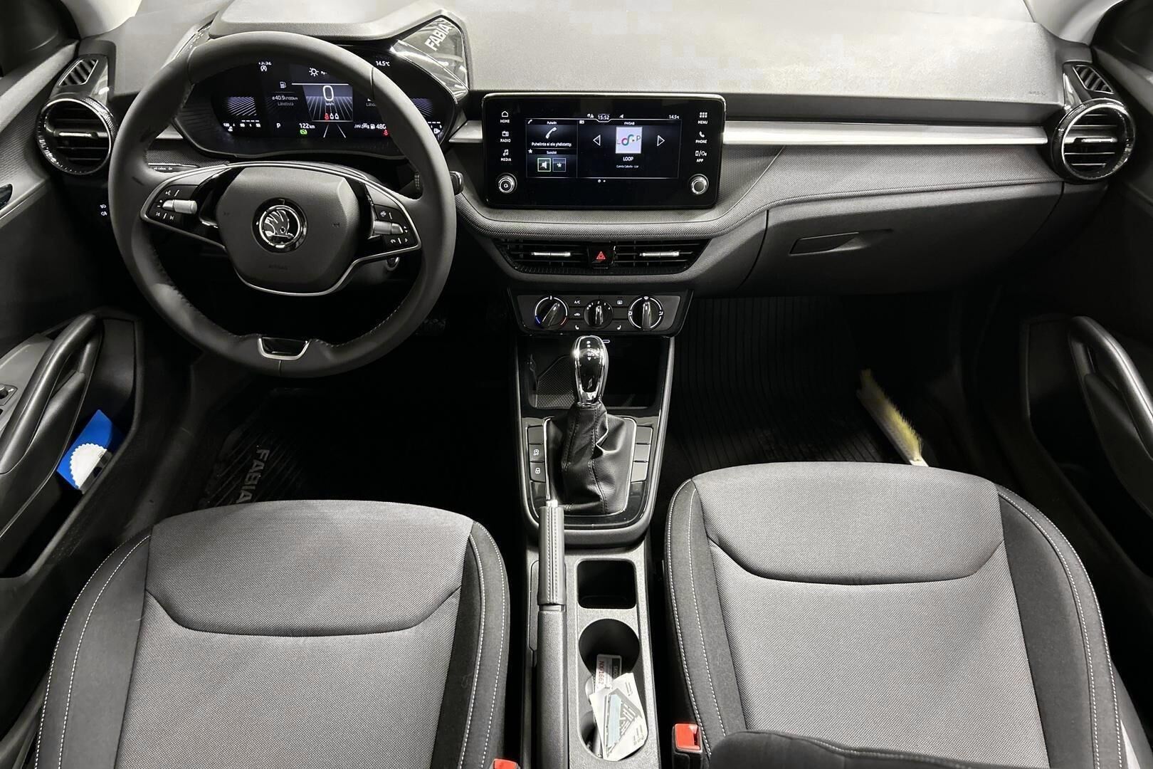 Skoda Fabia iso kuva 3