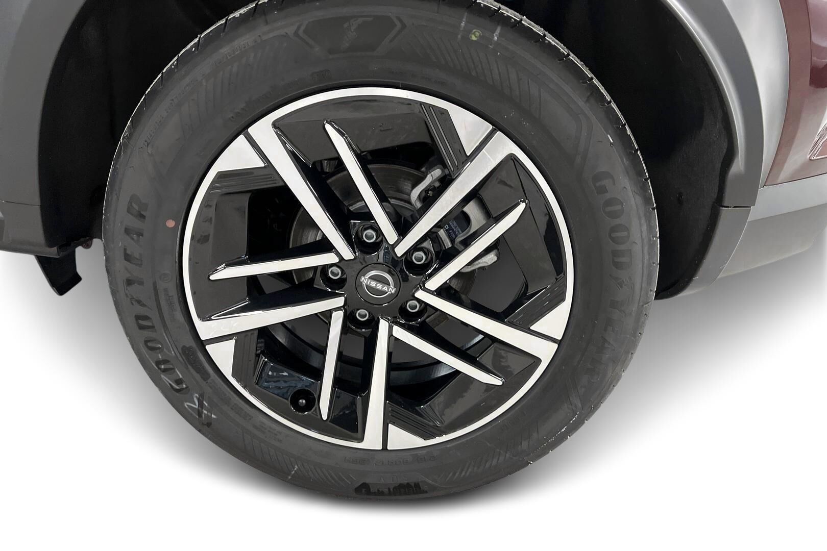 Nissan Juke iso kuva 12