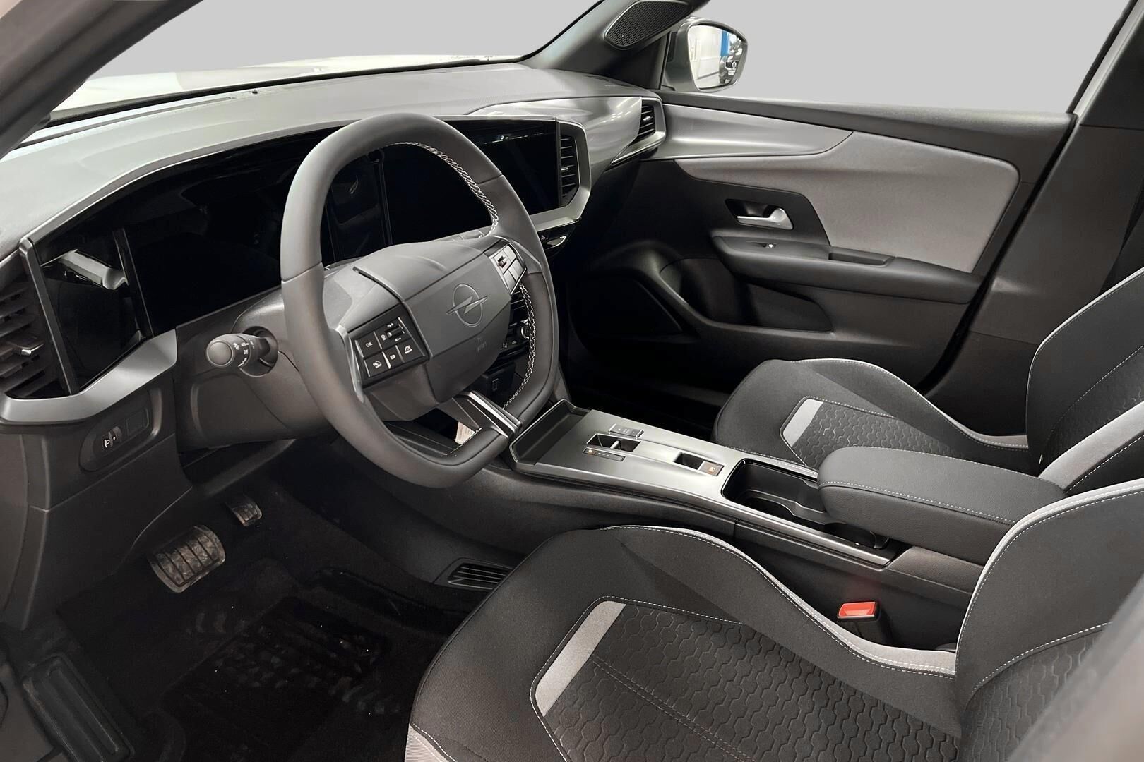 Opel Mokka iso kuva 8