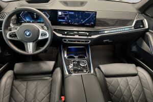 BMW X5 esikatselu 8