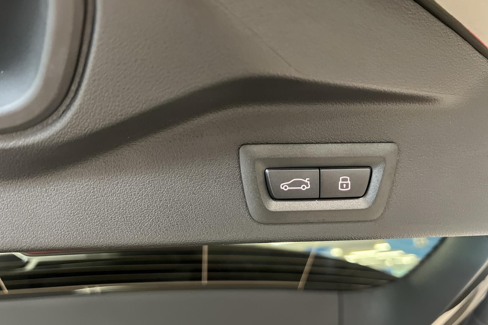 BMW X5 iso kuva 11