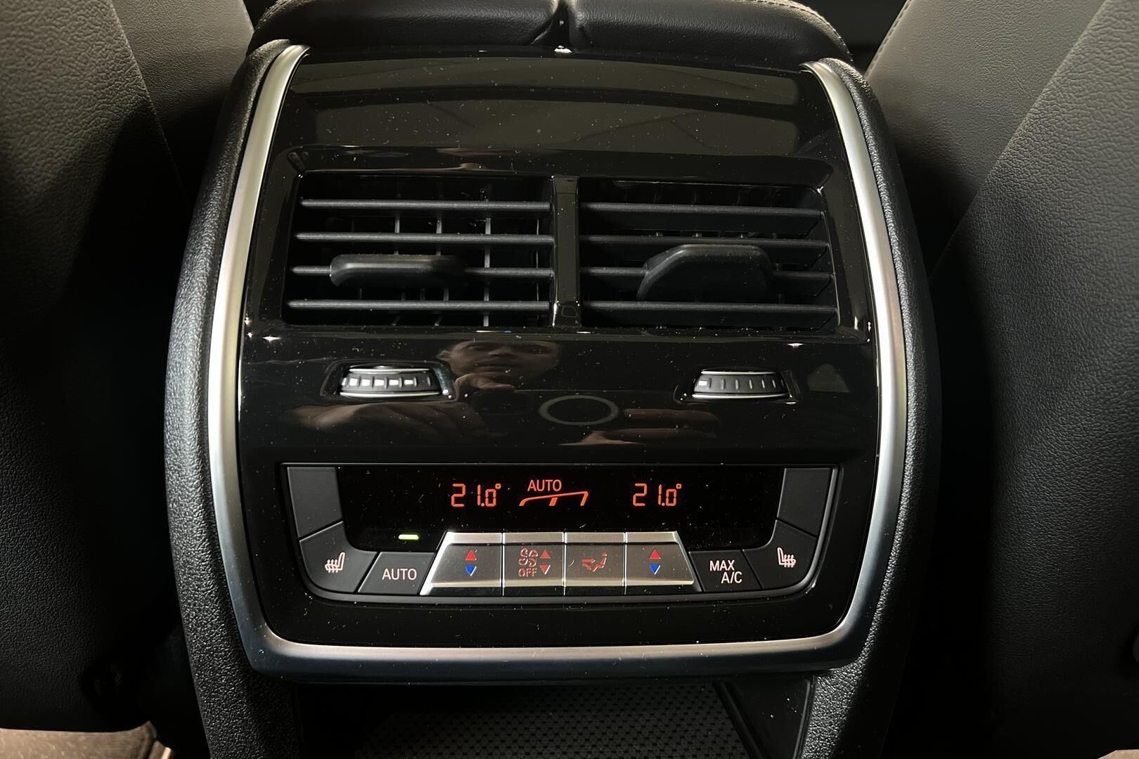 BMW X5 iso kuva 23
