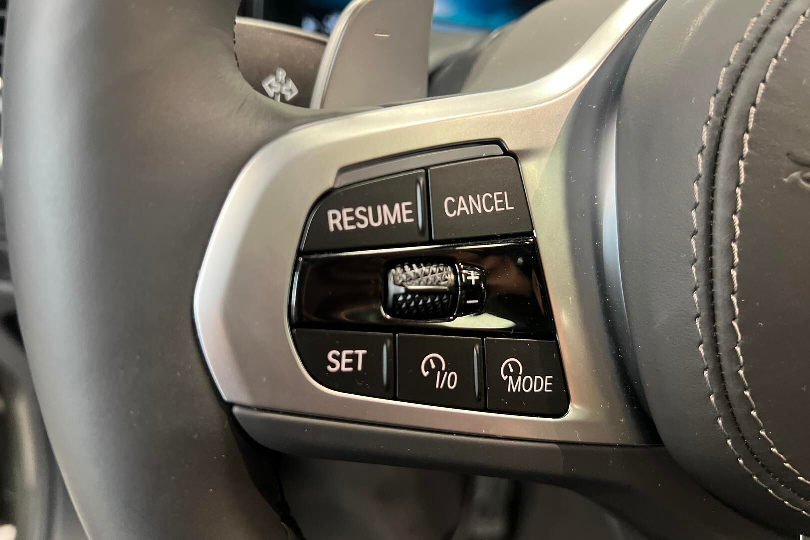 BMW X5 iso kuva 14