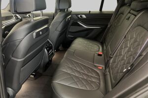 BMW X5 esikatselu 7