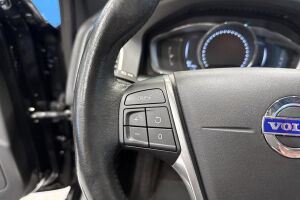 VOLVO XC60 esikatselu 17