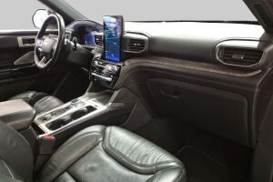 FORD EXPLORER esikatselu 6