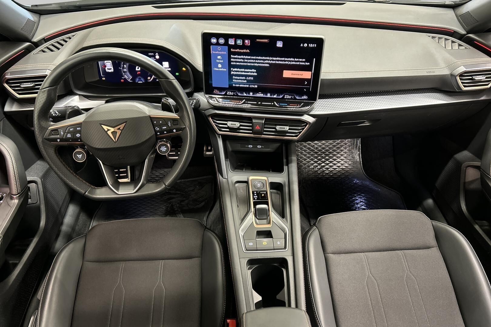 CUPRA FORMENTOR iso kuva 11