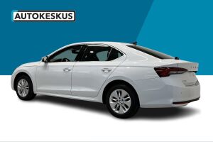 SKODA OCTAVIA esikatselu 4
