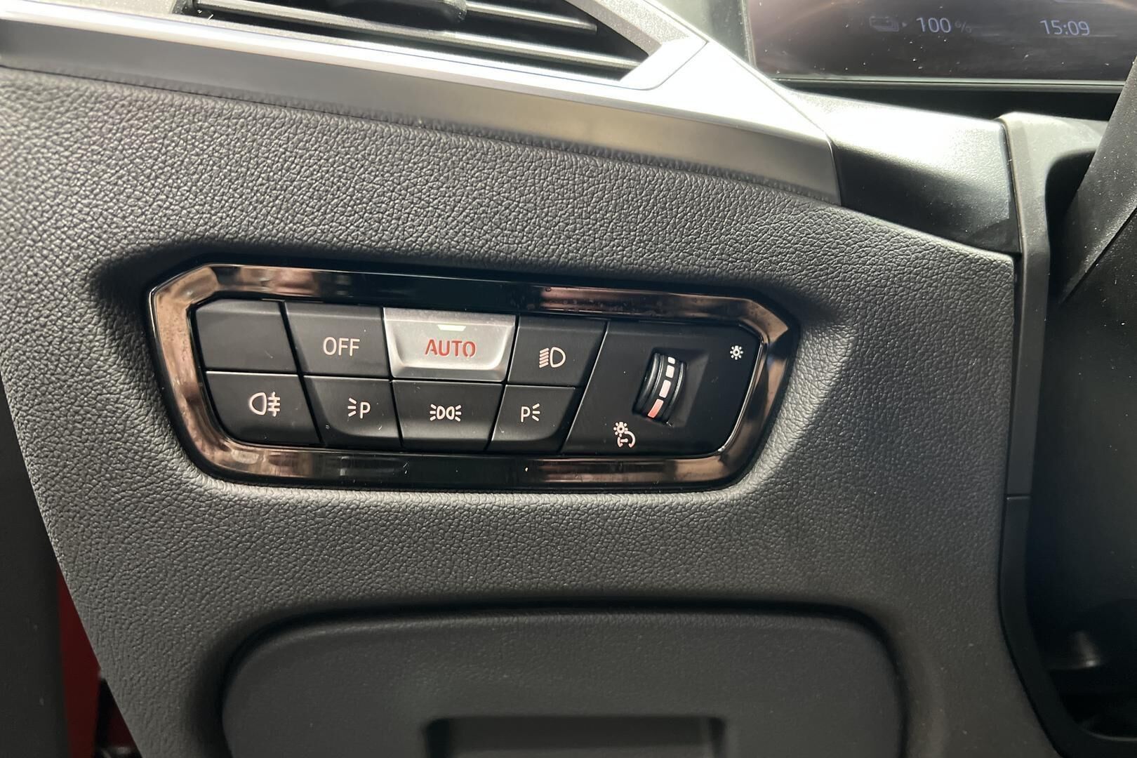 BMW I4 iso kuva 25