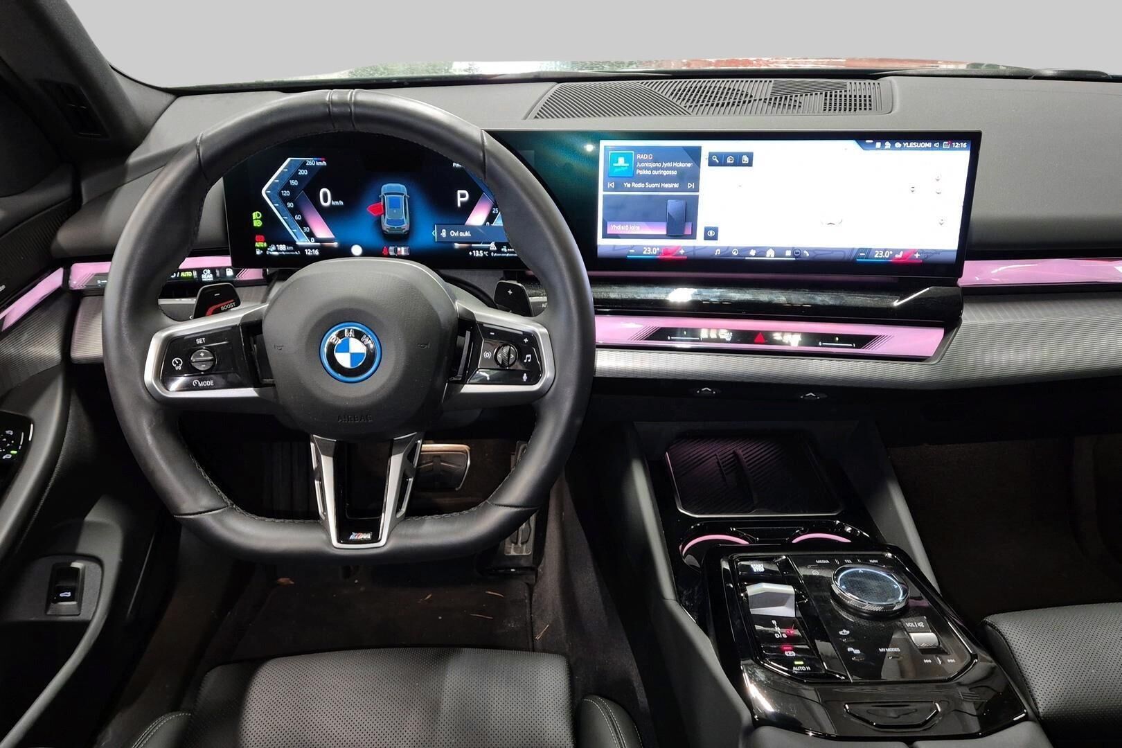 BMW 5-SARJA iso kuva 1