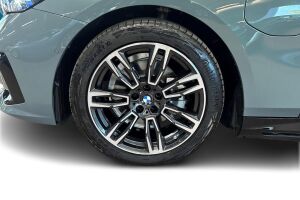 BMW 5-SARJA esikatselu 12